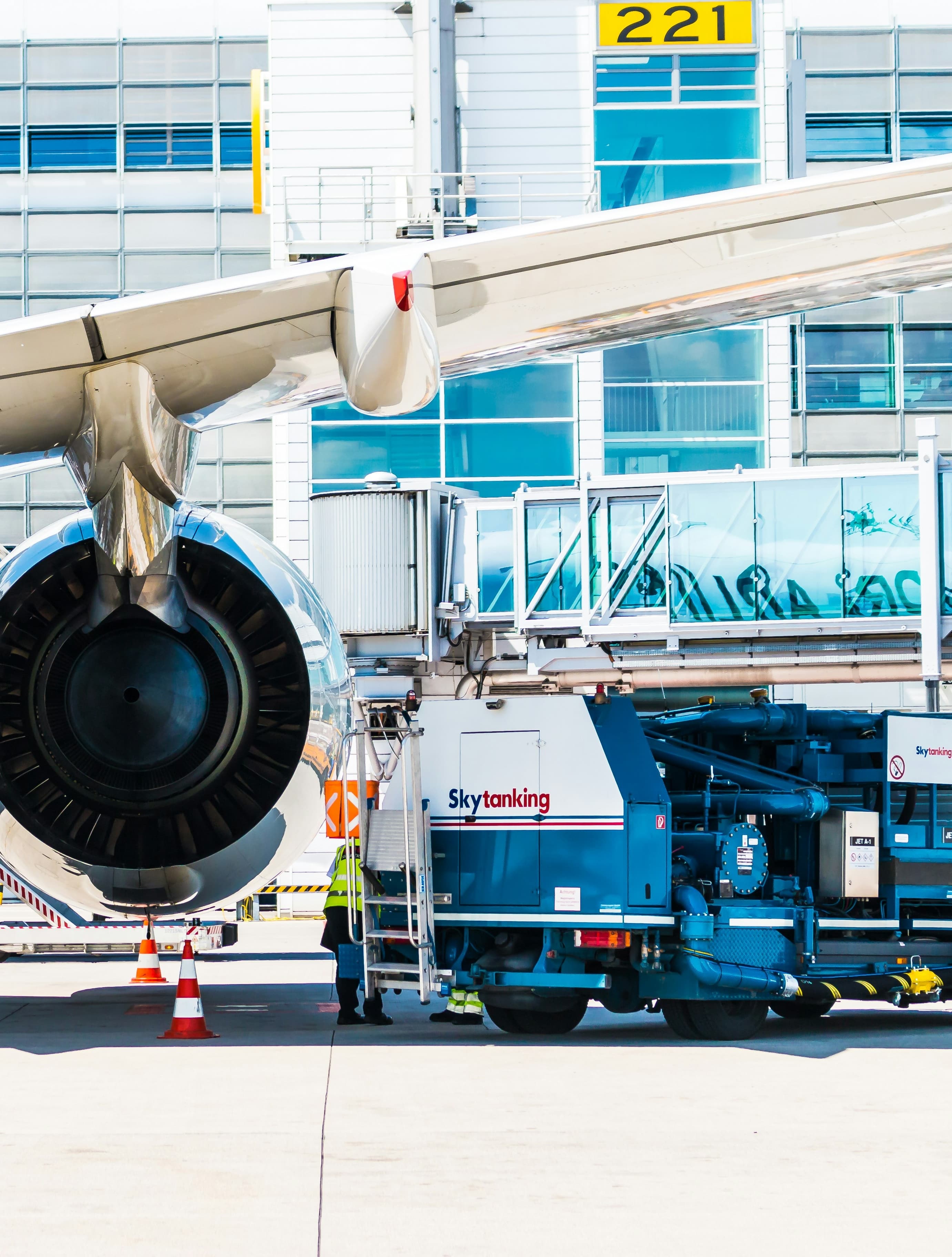 Aviation refueler servicing an aircraft at the gate